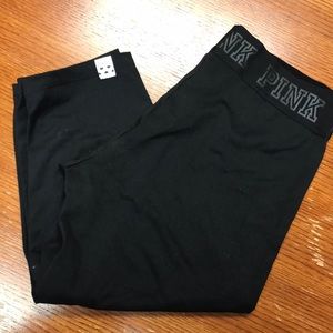 PINK Ultimate Capris